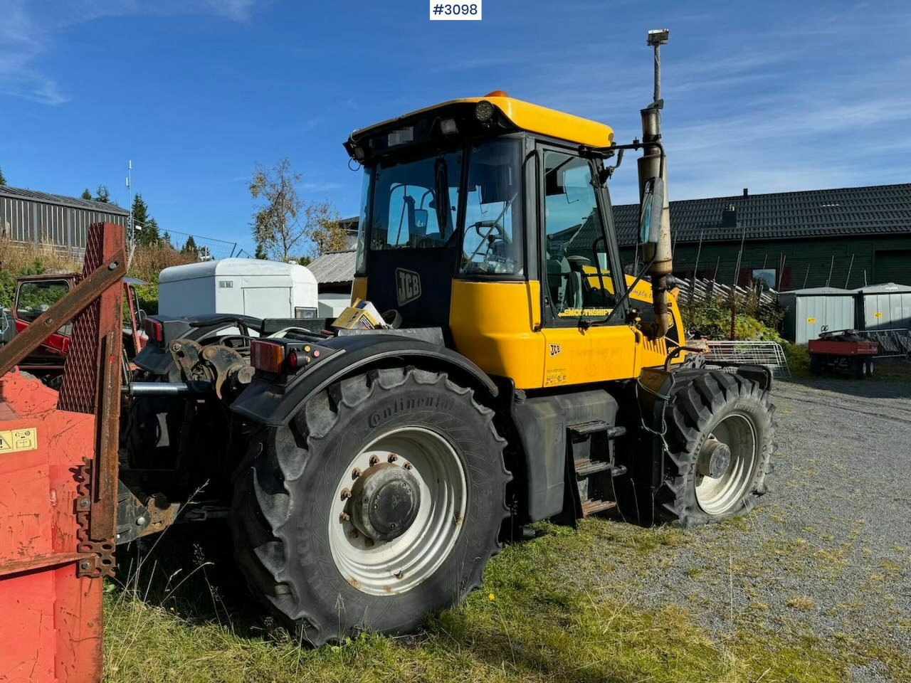2001 JCB Fastrac 3185 4x4. The plow rigged and two sets of tires. - Farm tractor: picture 5 2001 JCB Fastrac 3185 4x4. The plow rigged and two sets of tires. - Farm tractor: picture 5