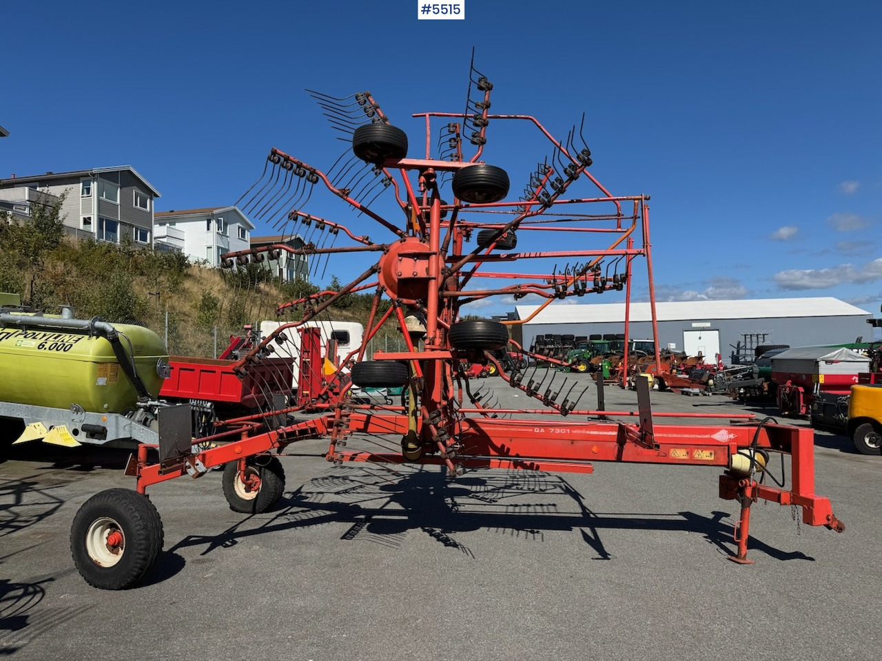 2002 Kuhn GA 7301 Collecting rake - Hay and forage equipment: picture 2 2002 Kuhn GA 7301 Collecting rake - Hay and forage equipment: picture 2