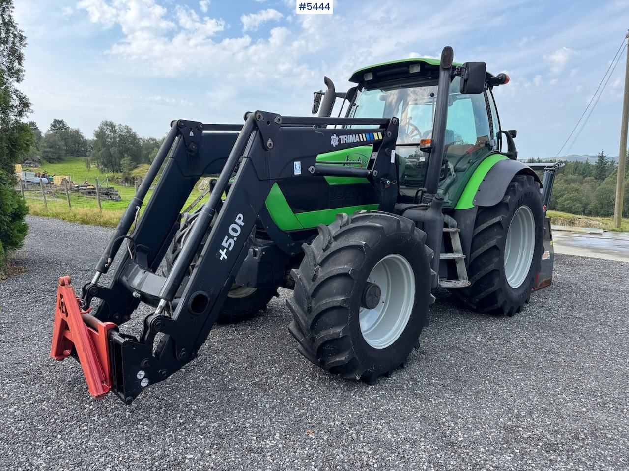 2008 Deutz Fahr Agrotron 150.7 w/ front loader. - Farm tractor: picture 1 2008 Deutz Fahr Agrotron 150.7 w/ front loader. - Farm tractor: picture 1
