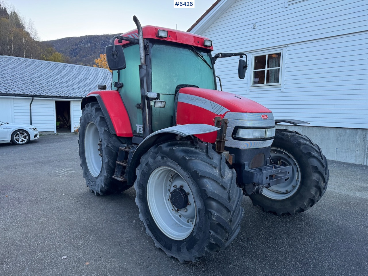 2010 McCormick MC130 Low hours! - Farm tractor: picture 5 2010 McCormick MC130 Low hours! - Farm tractor: picture 5