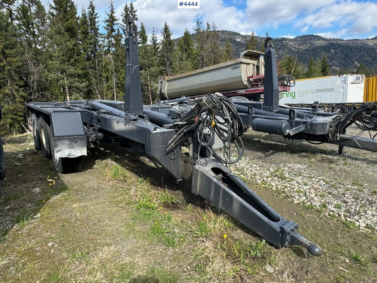 2015 Fliegl hook trailer - Low loader trailer: picture 3 2015 Fliegl hook trailer - Low loader trailer: picture 3