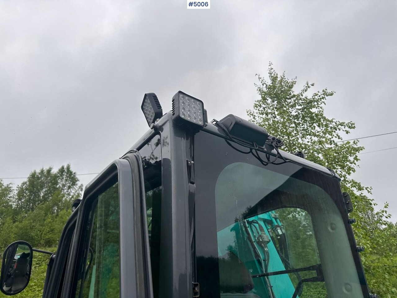 Excavator 2016 Kobelco SK75SR-3E excavator w/ 2 buckets, rototilt and factory new engine: picture 13