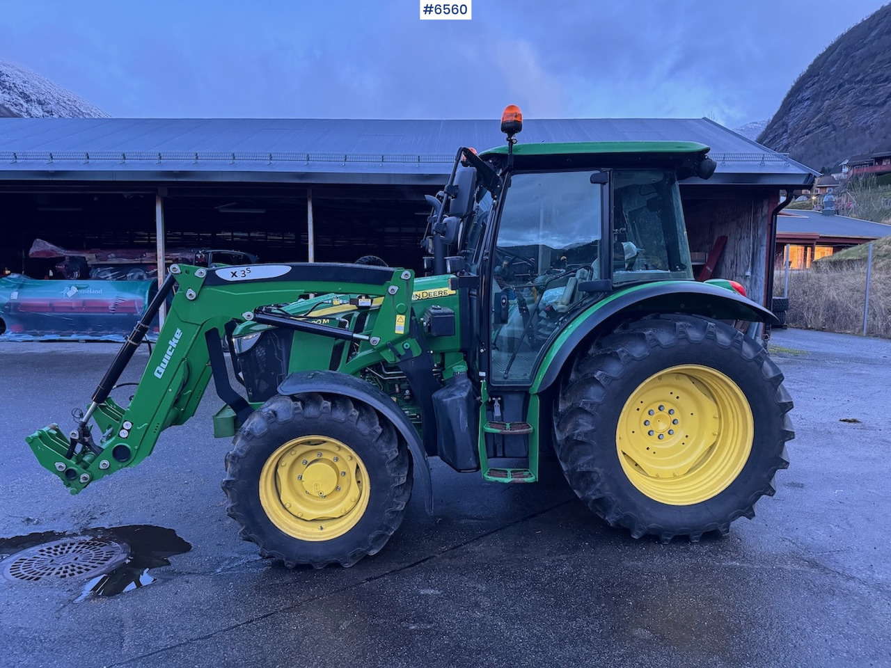 2021 John Deere 5100M w/ front loader. 958 Hours! - Farm tractor: picture 2 2021 John Deere 5100M w/ front loader. 958 Hours! - Farm tractor: picture 2