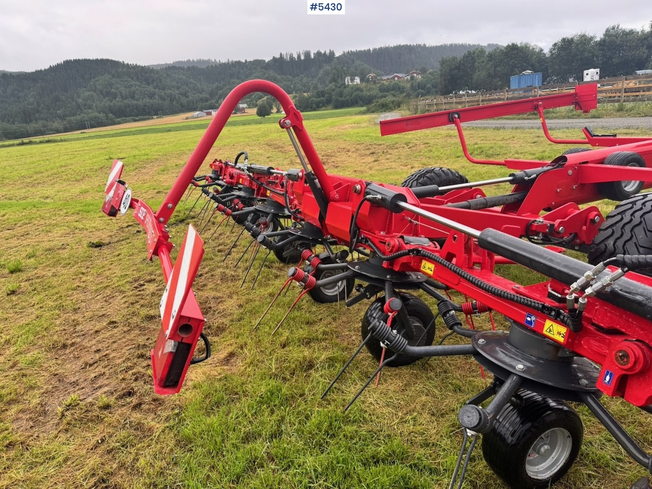 2022 SIP SP10 Spreder rake. - Hay and forage equipment: picture 4 2022 SIP SP10 Spreder rake. - Hay and forage equipment: picture 4