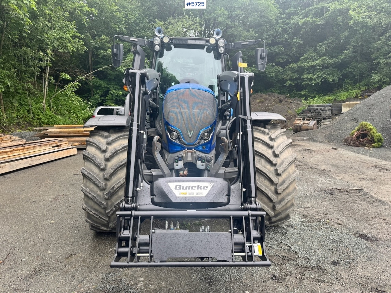 Farm tractor 2022 Valtra N175 4x4 w/ Front loader, Hydraulics, Bucket and Pallet forks. Overhauled.: picture 19