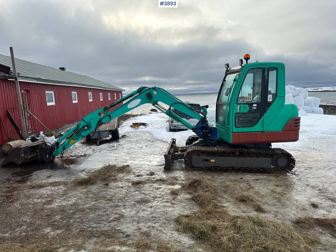 22003 IHI 45N excavator w/ 3 buckets - Excavator: picture 1 22003 IHI 45N excavator w/ 3 buckets - Excavator: picture 1