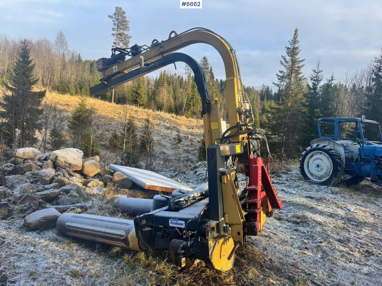 Approx. 2006 Tanco 1510 Round Bale Wrapper. - Hay and forage equipment: picture 1 Approx. 2006 Tanco 1510 Round Bale Wrapper. - Hay and forage equipment: picture 1