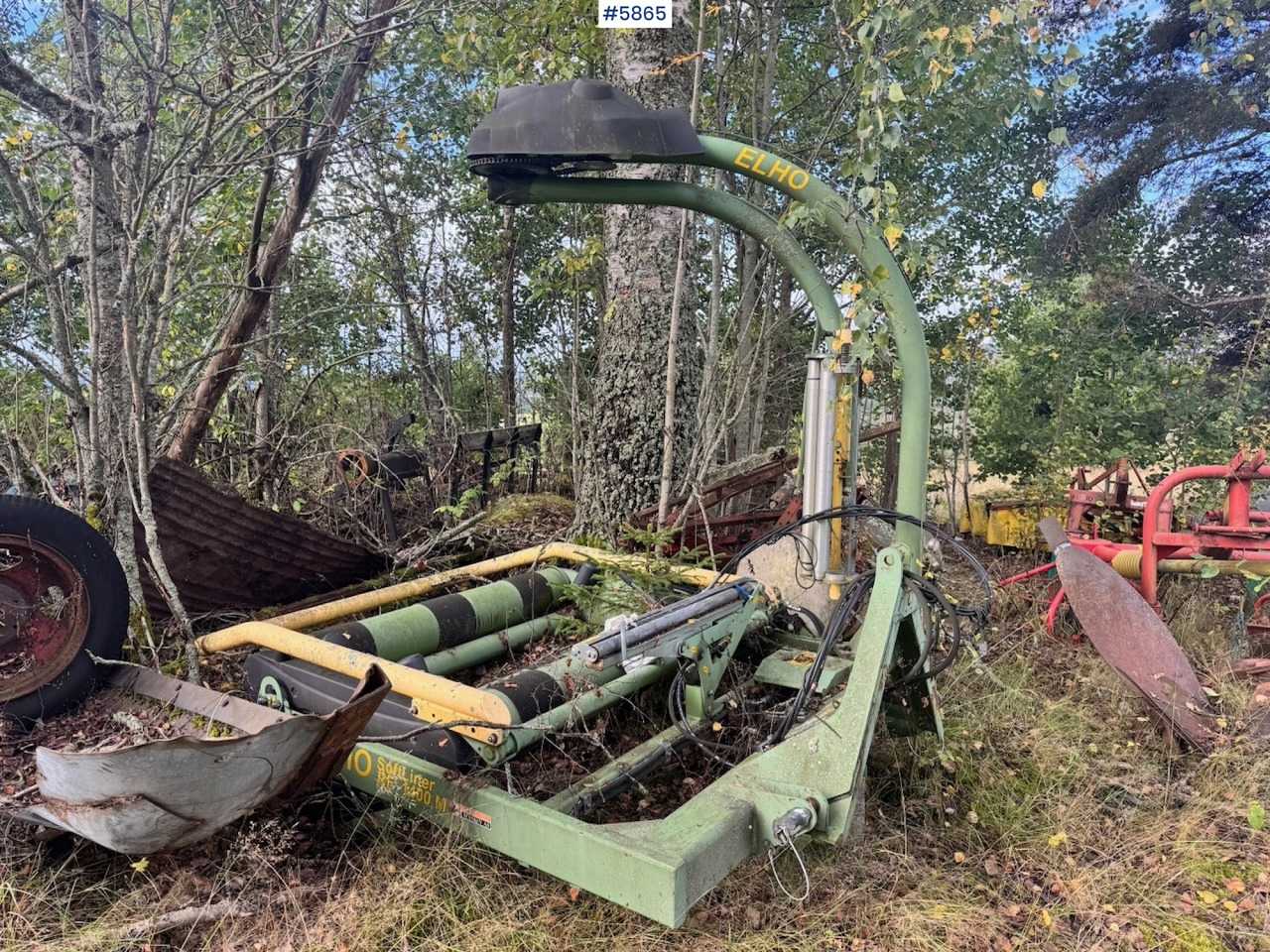 Ca. 2007 Elho 1400RF Round bale wrapper - Hay and forage equipment: picture 1 Ca. 2007 Elho 1400RF Round bale wrapper - Hay and forage equipment: picture 1