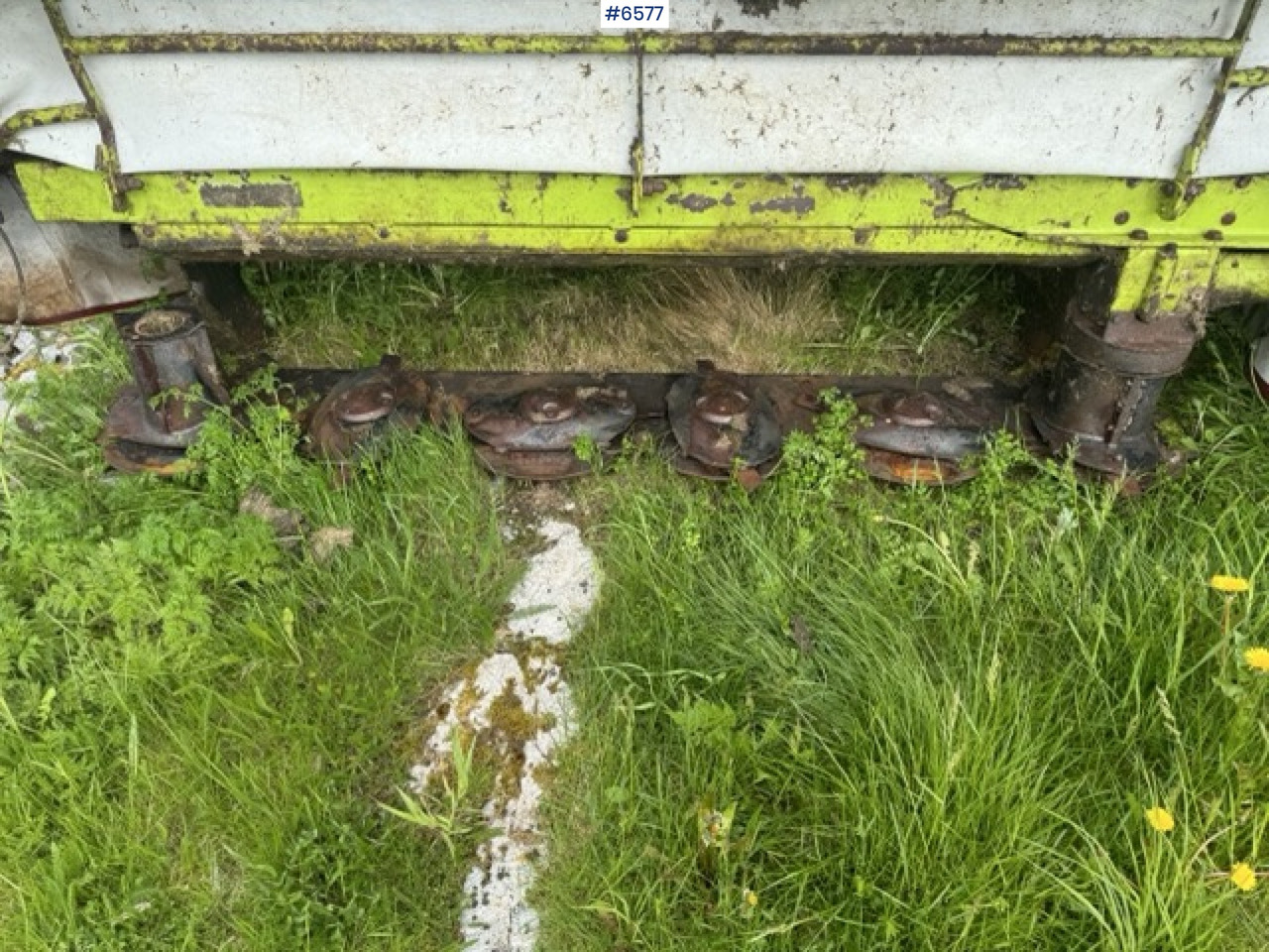 Claas rear-mounted mower - Hay and forage equipment: picture 2 Claas rear-mounted mower - Hay and forage equipment: picture 2