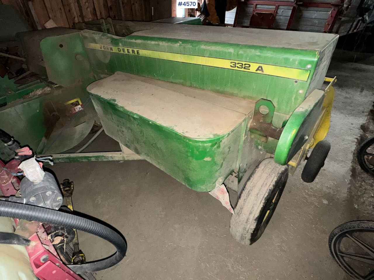 John Deere 332A Square baler - Hay and forage equipment: picture 1 John Deere 332A Square baler - Hay and forage equipment: picture 1