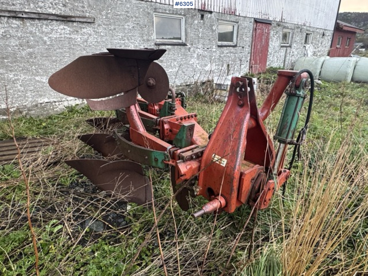 Kverneland 3-furrow reversible plough - Soil tillage equipment: picture 5 Kverneland 3-furrow reversible plough - Soil tillage equipment: picture 5