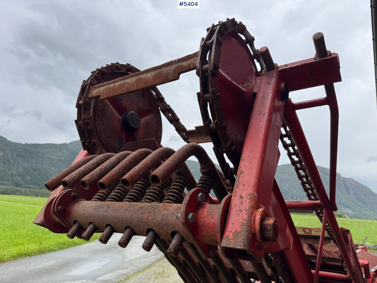 Soil tillage equipment Kverneland Stone Collector: picture 15