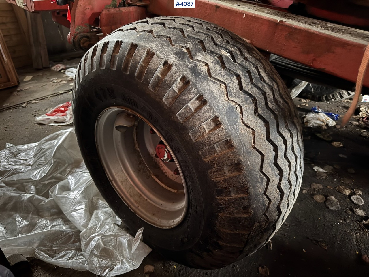 Hay and forage equipment Kverneland Taarup 7515 Round Bale Wrapper: picture 9