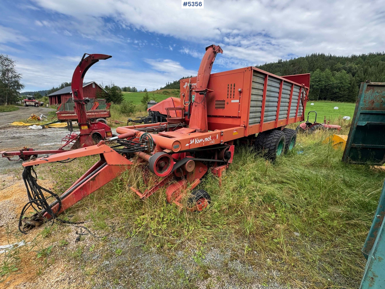 Kverneland Tårup 480 grass trailer w/ trimmer! - Hay and forage equipment: picture 2 Kverneland Tårup 480 grass trailer w/ trimmer! - Hay and forage equipment: picture 2