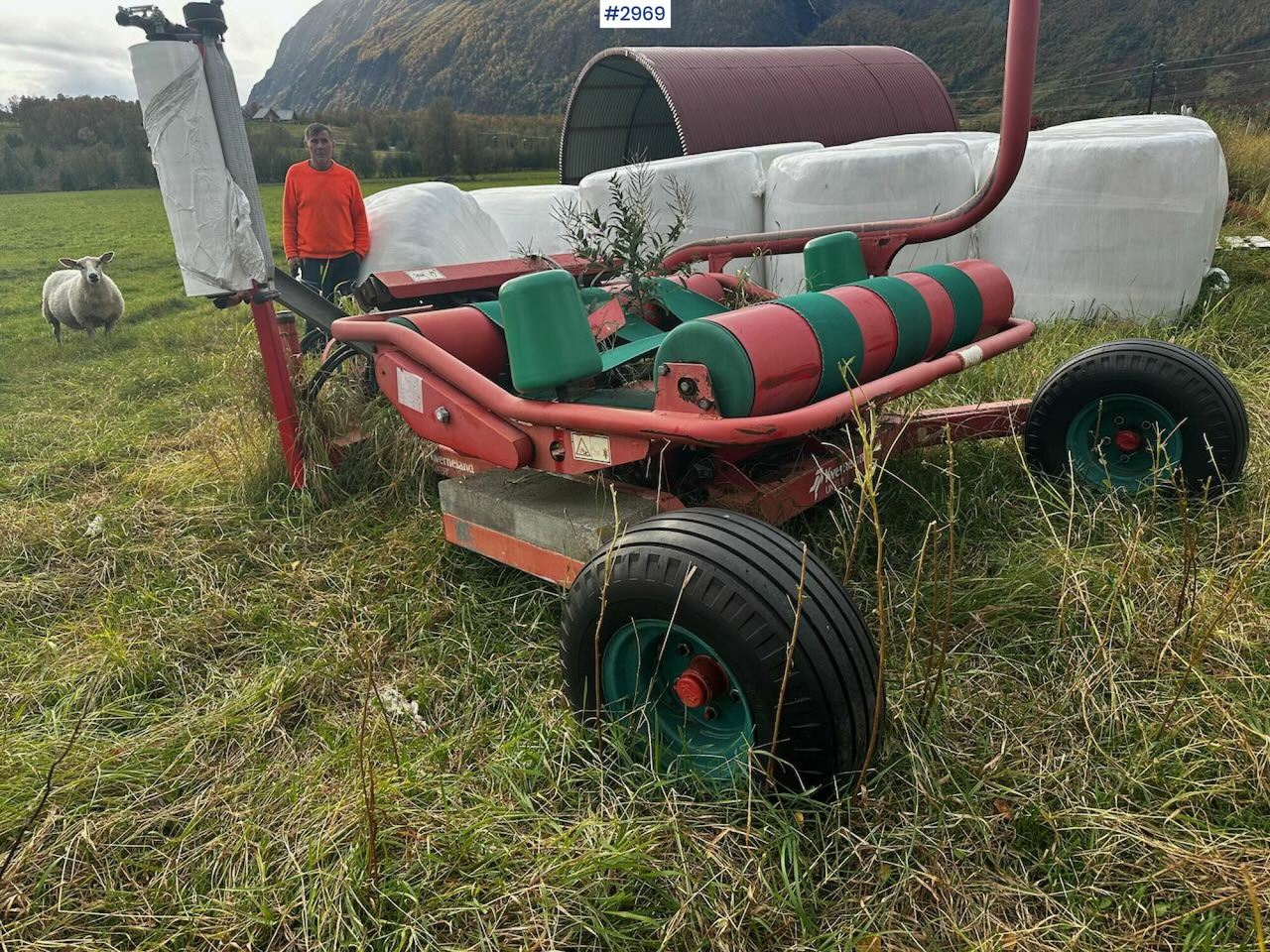 Kverneland UN 7335 round bale packs - Hay and forage equipment: picture 5 Kverneland UN 7335 round bale packs - Hay and forage equipment: picture 5