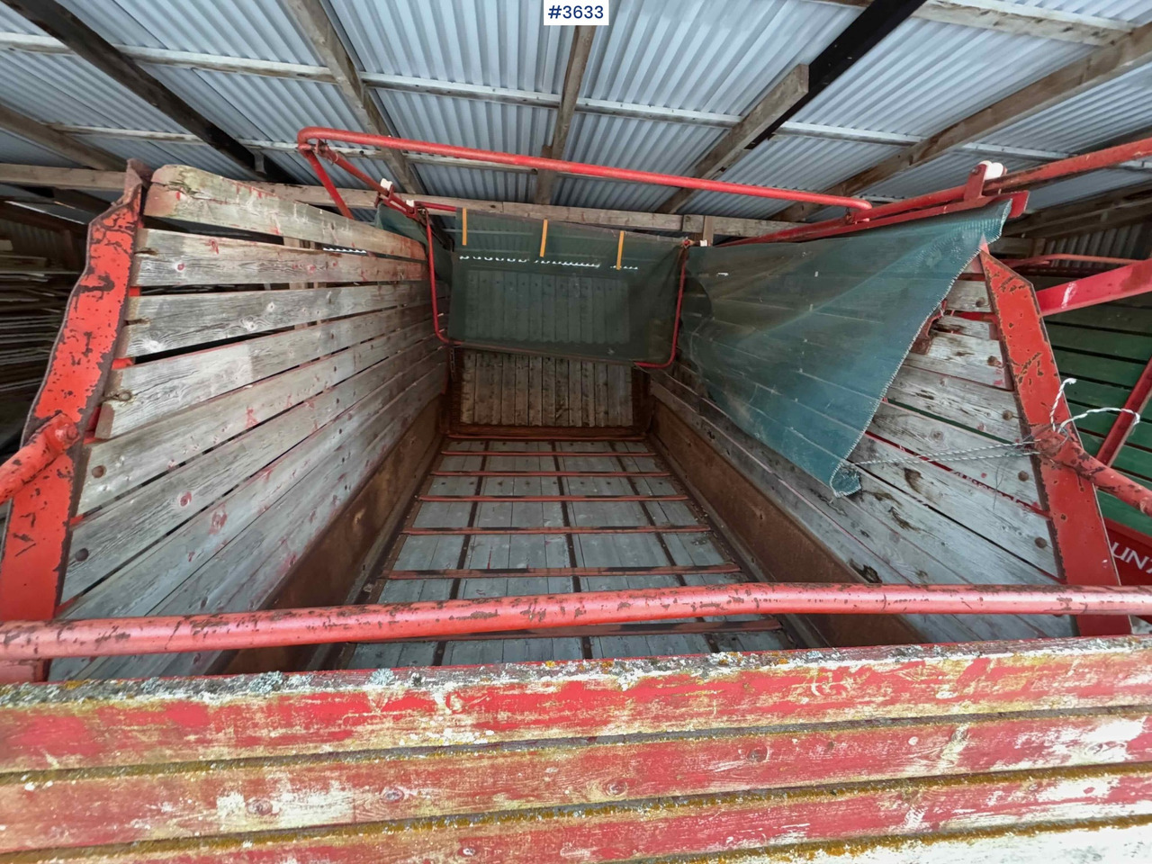 Hay and forage equipment Kverneland UN7000 unloading trailer: picture 8 Hay and forage equipment Kverneland UN7000 unloading trailer: picture 8