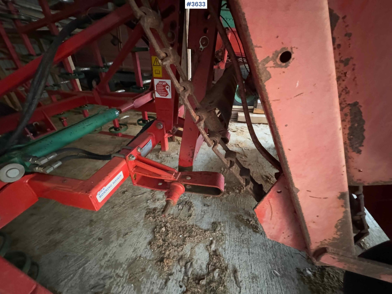 Hay and forage equipment Kverneland UN7000 unloading trailer: picture 12 Hay and forage equipment Kverneland UN7000 unloading trailer: picture 12