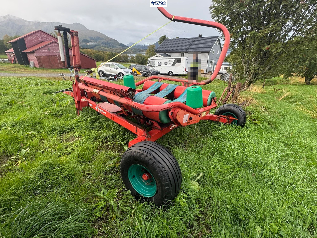 Kverneland un 7335. Partially rep.object - Hay and forage equipment: picture 2 Kverneland un 7335. Partially rep.object - Hay and forage equipment: picture 2