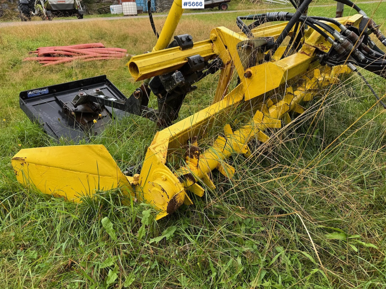 1994 Pisten Bully 150D w/ track layer and milling machine - Municipal/ Special vehicle: picture 3 1994 Pisten Bully 150D w/ track layer and milling machine - Municipal/ Special vehicle: picture 3