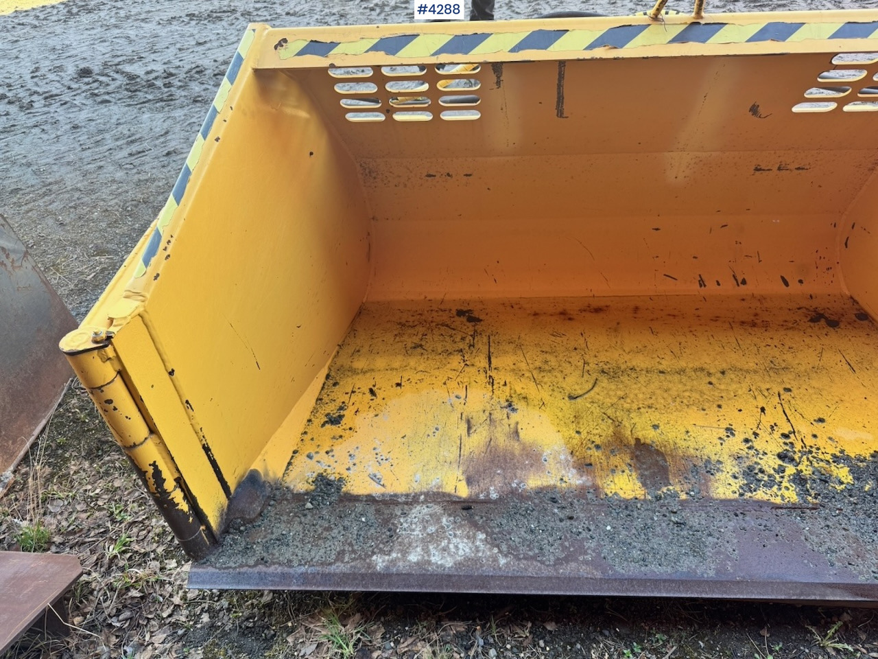 2008 Rote SLK10 Flap Wing Tray - Municipal/ Special vehicle: picture 5 2008 Rote SLK10 Flap Wing Tray - Municipal/ Special vehicle: picture 5