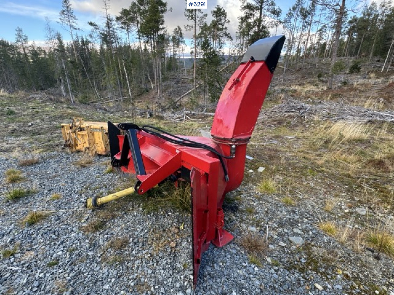 Dalen 978A Two-Stage Snow Blower - Municipal/ Special vehicle: picture 1 Dalen 978A Two-Stage Snow Blower - Municipal/ Special vehicle: picture 1