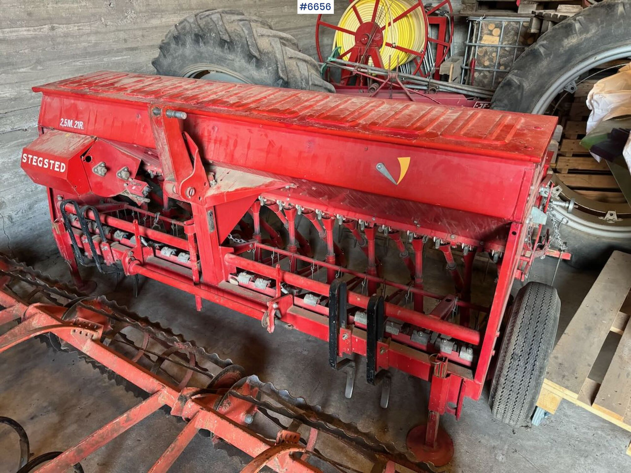 Stegsted seed drill - Other machinery: picture 1 Stegsted seed drill - Other machinery: picture 1