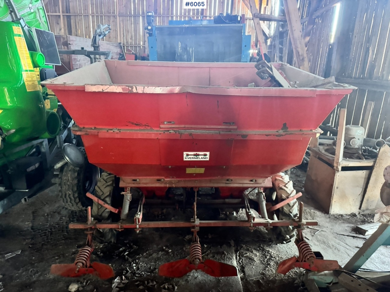 Underhaug 1400 potato planter - Potato planter: picture 4 Underhaug 1400 potato planter - Potato planter: picture 4
