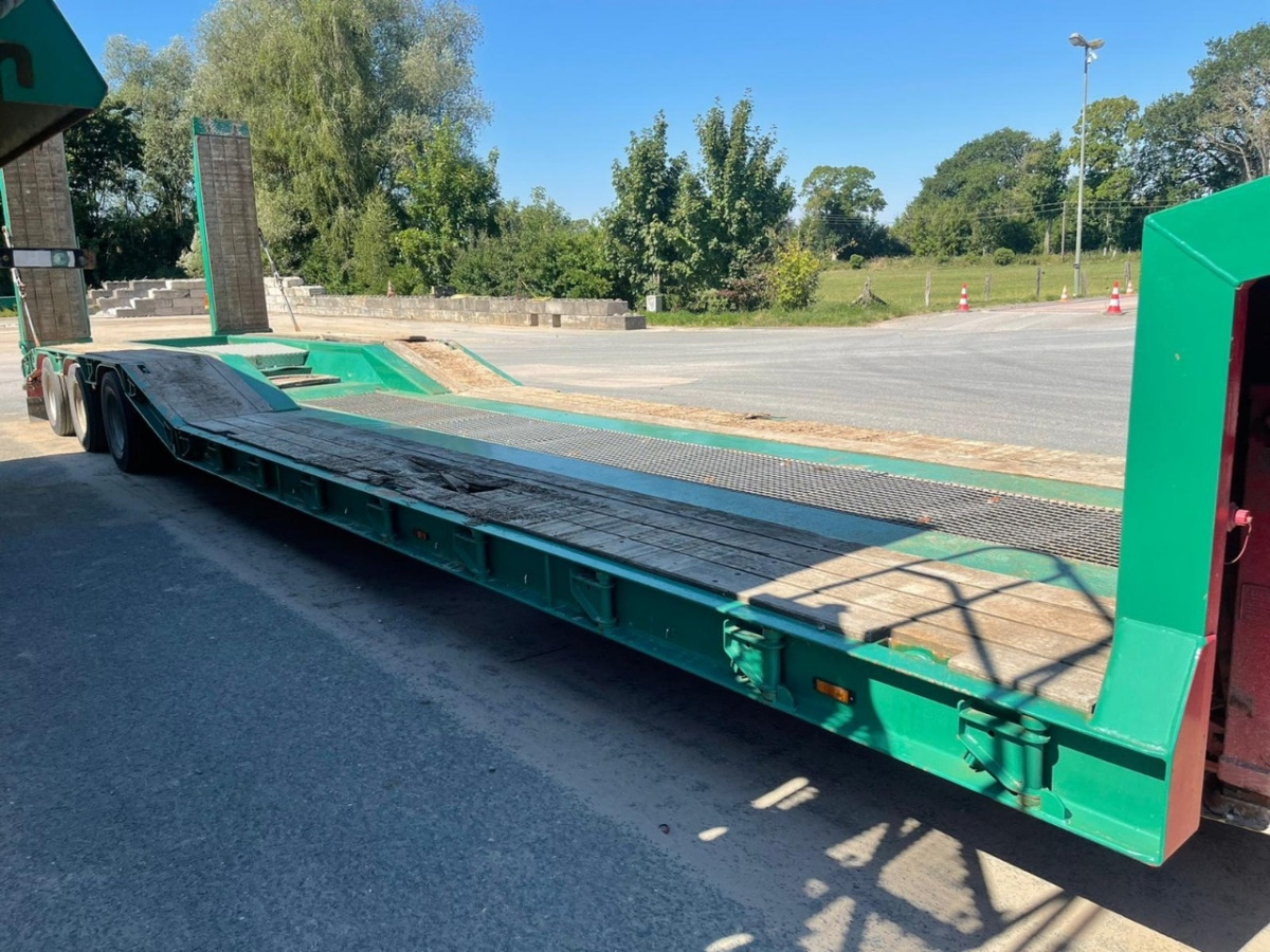 Langendorf Satbue 30/36 - Low loader semi-trailer: picture 2 Langendorf Satbue 30/36 - Low loader semi-trailer: picture 2