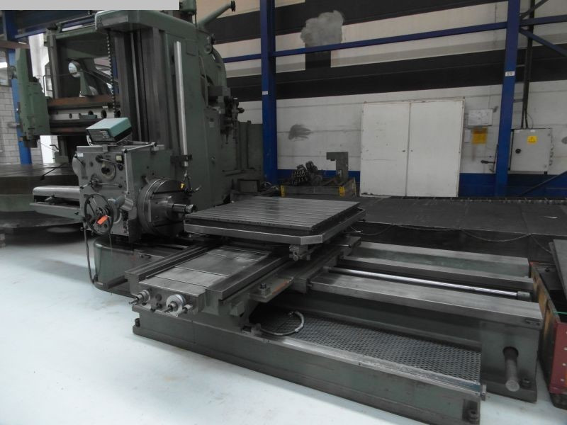 TOS W 100 - Metalworking machinery: picture 2 TOS W 100 - Metalworking machinery: picture 2