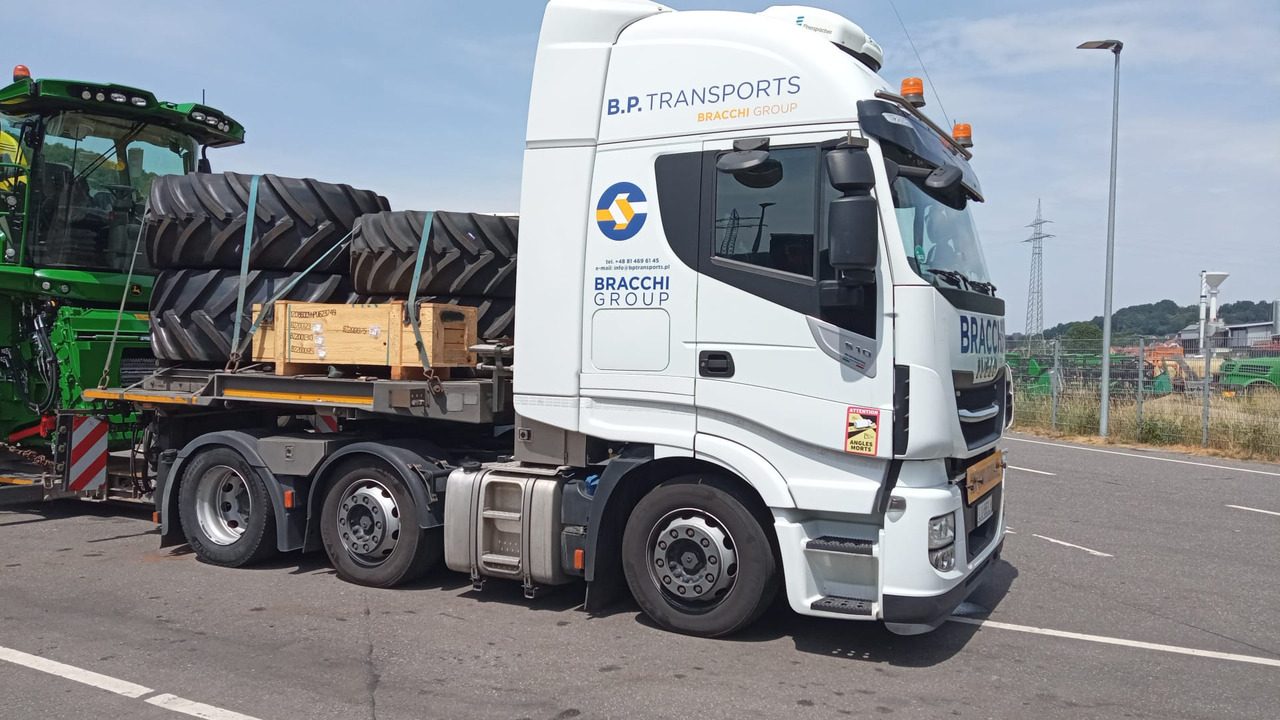 IVECO IVECO STRALIS 510 Hi-Way AS 440STX/P Euro VI z salonu Italia - Tractor unit: picture 3 IVECO IVECO STRALIS 510 Hi-Way AS 440STX/P Euro VI z salonu Italia - Tractor unit: picture 3