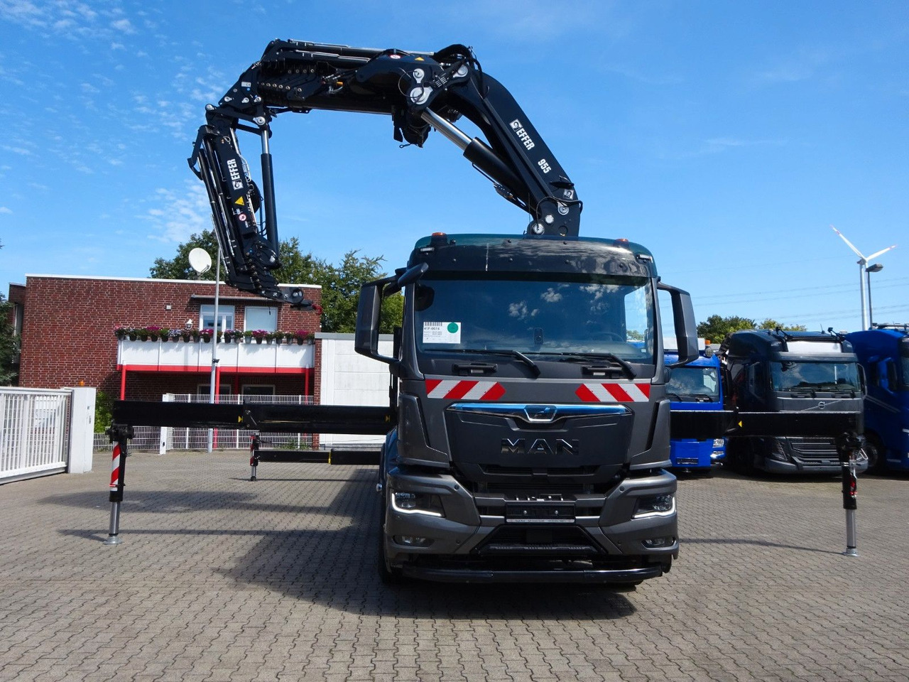 MAN 35.510 P+ 955 Effer jib Seilwind(100t Meterkran MAN 35.510 P+ 955 Effer jib Seilwind New Truck - Crane truck, Dropside/ Flatbed truck: picture 2 MAN 35.510 P+ 955 Effer jib Seilwind(100t Meterkran MAN 35.510 P+ 955 Effer jib Seilwind New Truck - Crane truck, Dropside/ Flatbed truck: picture 2