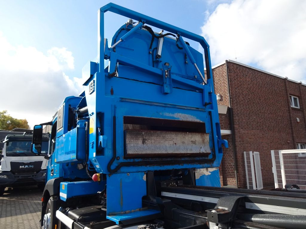 Mercedes-Benz 2533 Antos Presslader mit ASF für Papier - Hook lift truck: picture 5 Mercedes-Benz 2533 Antos Presslader mit ASF für Papier - Hook lift truck: picture 5