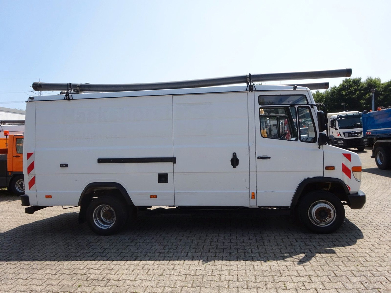 Panel van Mercedes-Benz 613D Vario Kasten 4x2: picture 9