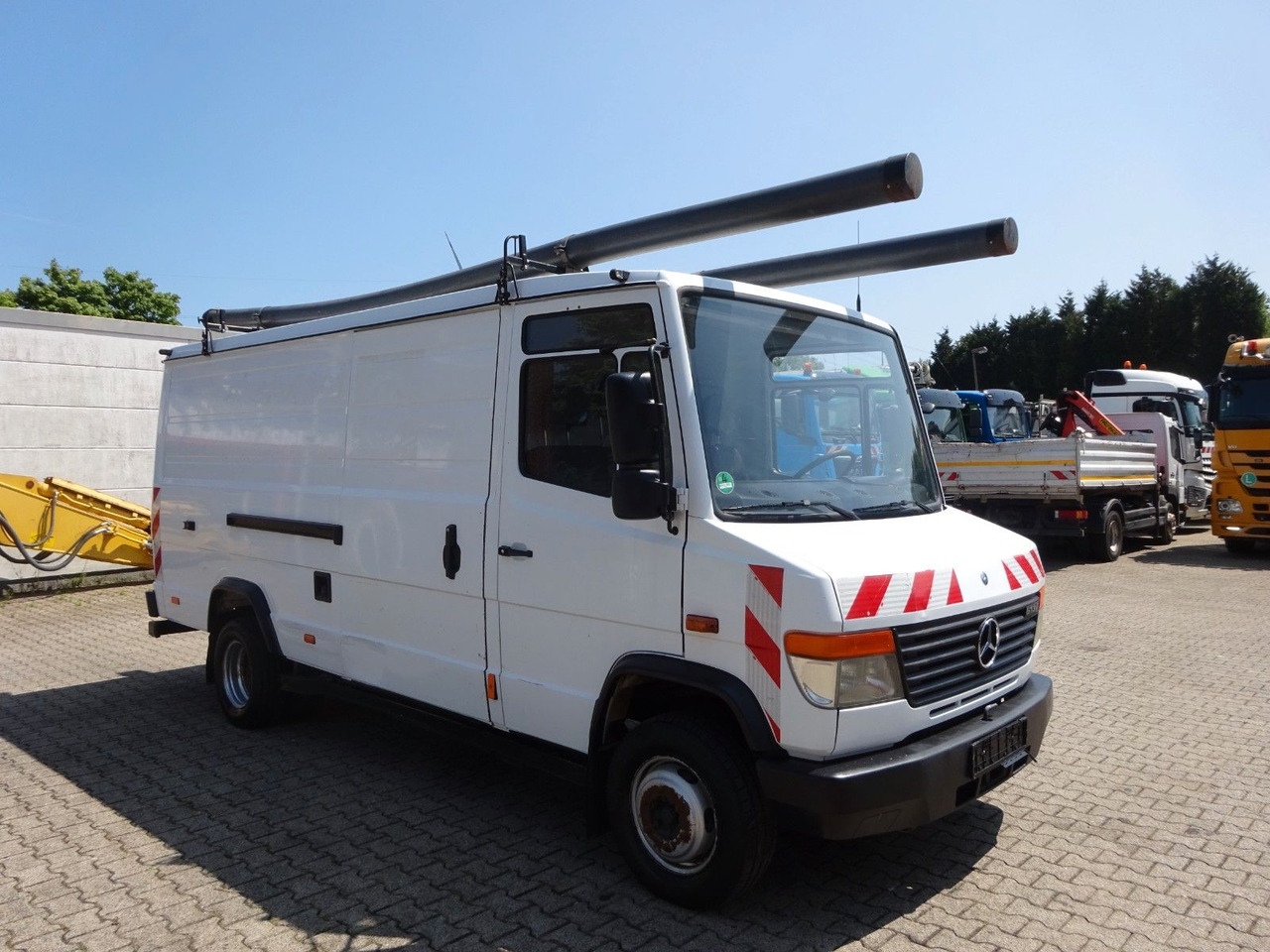 Panel van Mercedes-Benz 613D Vario Kasten 4x2: picture 10