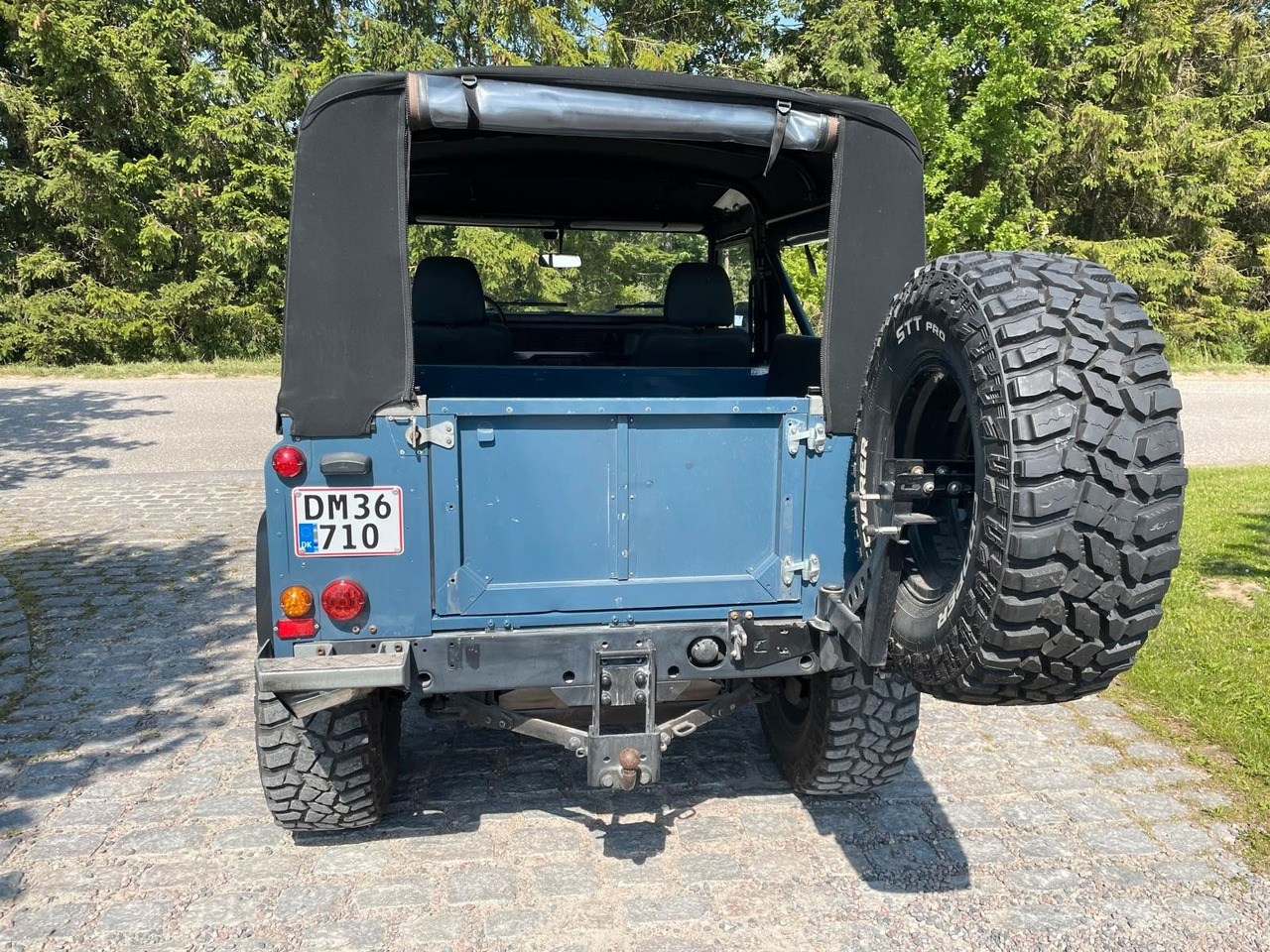 Pickup truck Land Rover LR Defender 90 Soft Top V8 Automatic 60000 brutt Land Rover LR Defender 90 SoftTop V8 Automatic: picture 10