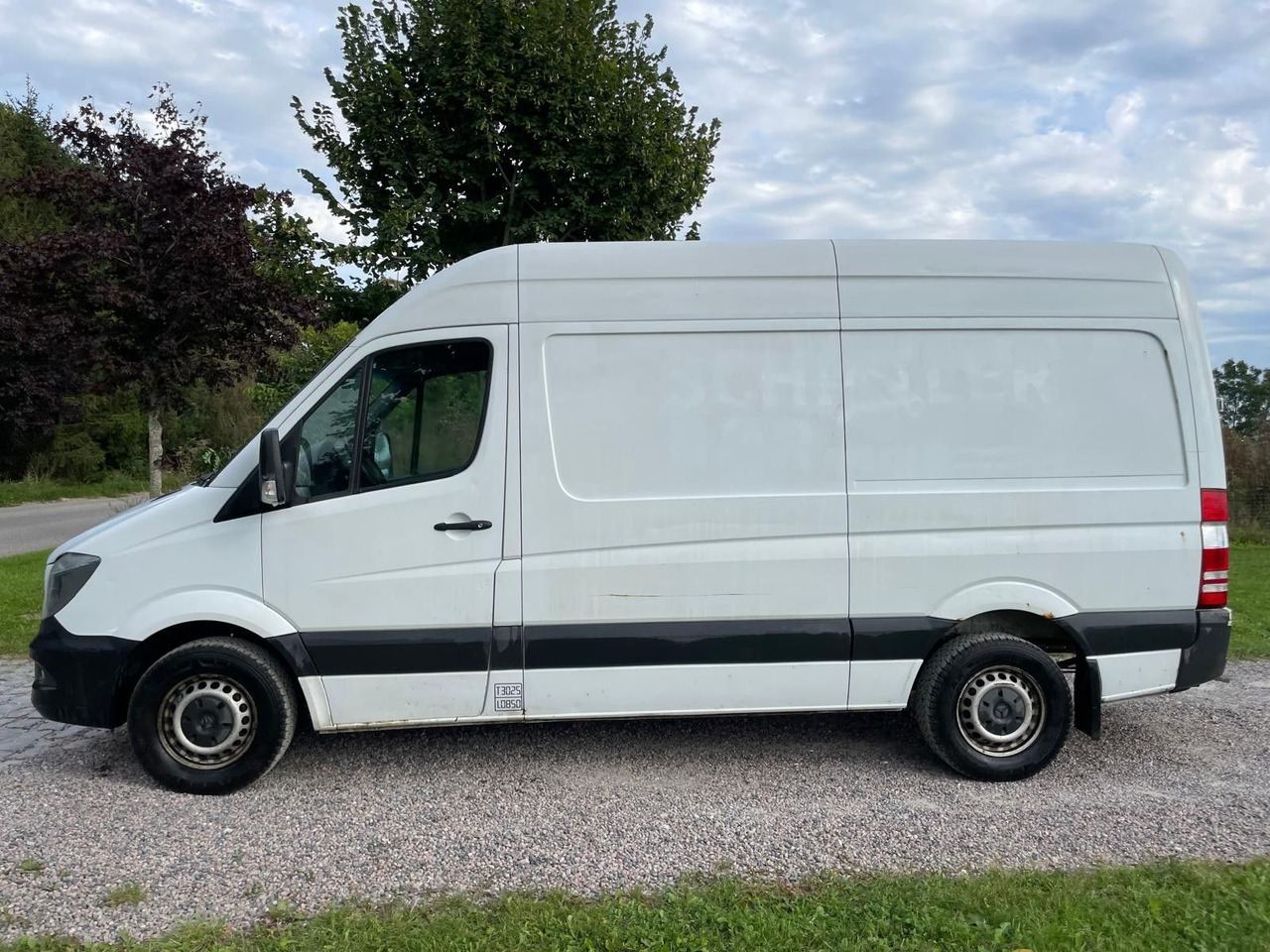 Mercedes-Benz Sprinter II Kasten 216 CDI Lang + Hoch - Small van: picture 3 Mercedes-Benz Sprinter II Kasten 216 CDI Lang + Hoch - Small van: picture 3