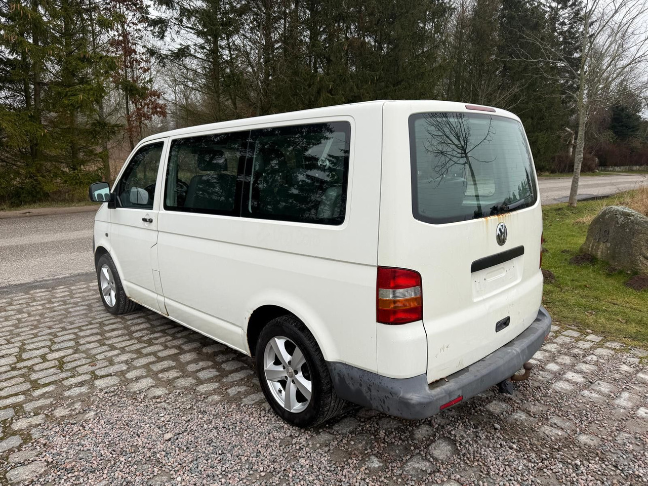 Volkswagen T5 Transporter 1.9 TDI *9 Sitze * 3900 € - Passenger van: picture 3 Volkswagen T5 Transporter 1.9 TDI *9 Sitze * 3900 € - Passenger van: picture 3