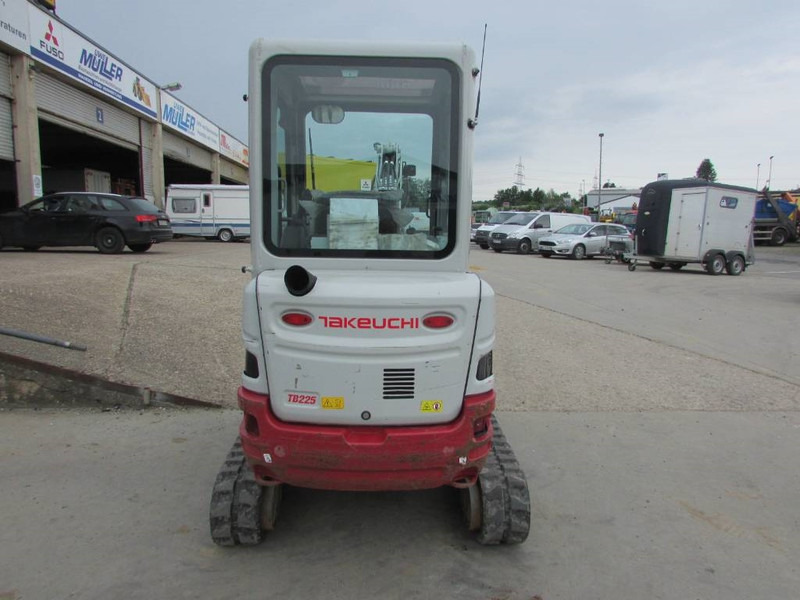 Takeuchi TB225 V3 Minibagger 32.000 EUR net - Mini excavator: picture 5 Takeuchi TB225 V3 Minibagger 32.000 EUR net - Mini excavator: picture 5