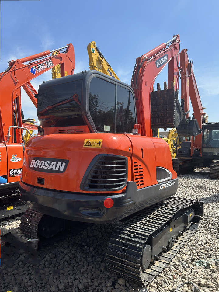 Doosan DX60 - Mini excavator: picture 5 Doosan DX60 - Mini excavator: picture 5