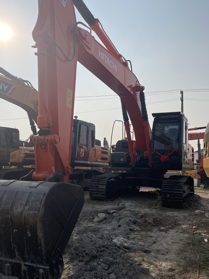 HITACHI ZX210 - Crawler excavator: picture 4 HITACHI ZX210 - Crawler excavator: picture 4