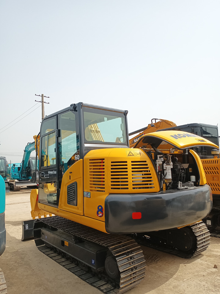 KOMATSU PC60-8 - Crawler excavator: picture 3 KOMATSU PC60-8 - Crawler excavator: picture 3