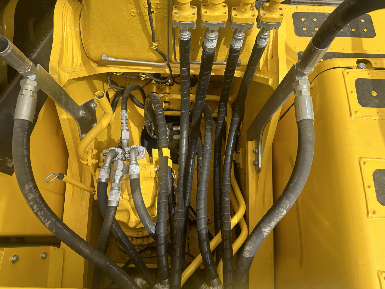 Crawler excavator Komatsu PC 240 LC-8: picture 7 Crawler excavator Komatsu PC 240 LC-8: picture 7