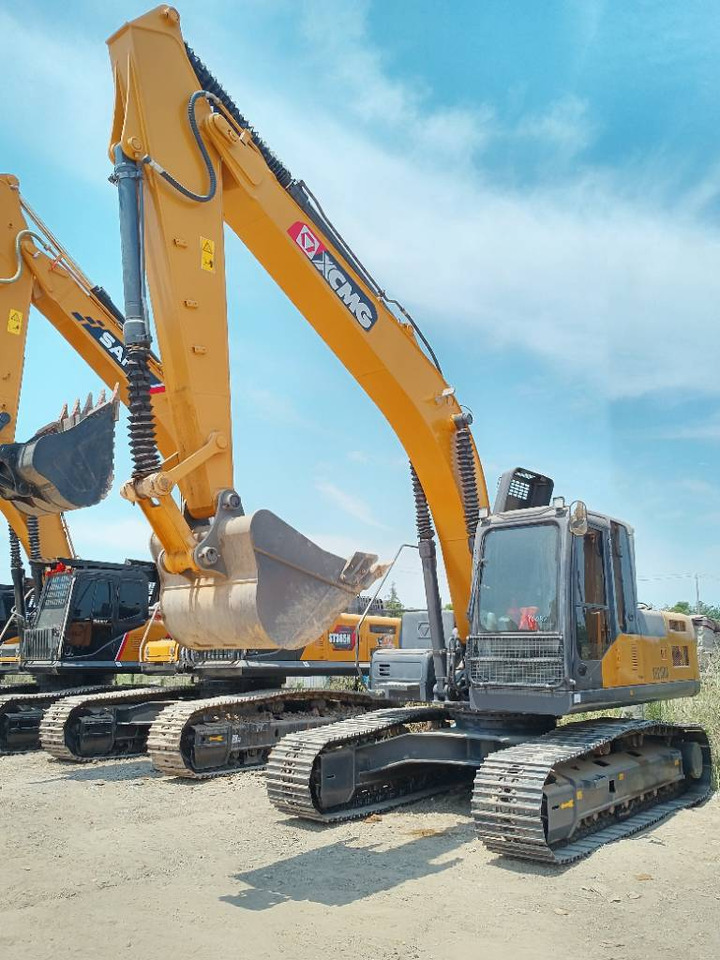 XCMG XE215DA - Crawler excavator: picture 2 XCMG XE215DA - Crawler excavator: picture 2
