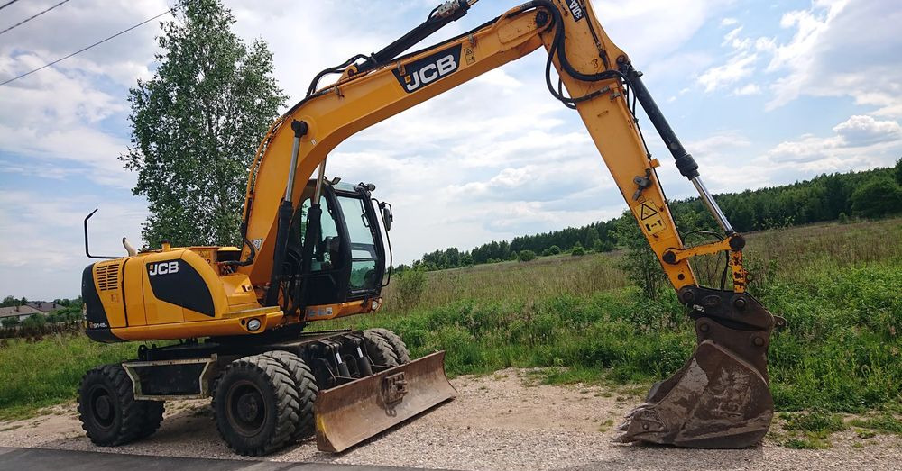 JCB - Wheel excavator: picture 2 JCB - Wheel excavator: picture 2