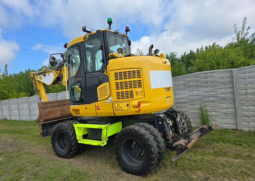 Wheel excavator Komatsu: picture 14