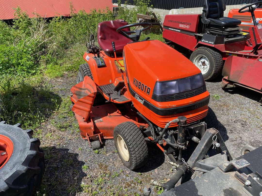 2000 Kubota G1700//Sitteklipper med feier og oppsamler - Garden mower: picture 4 2000 Kubota G1700//Sitteklipper med feier og oppsamler - Garden mower: picture 4