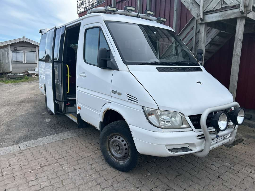 2005 Buss MERCEDES-BENZ 316CDI/35KA 11 seter - Minibus, Passenger van: picture 2 2005 Buss MERCEDES-BENZ 316CDI/35KA 11 seter - Minibus, Passenger van: picture 2