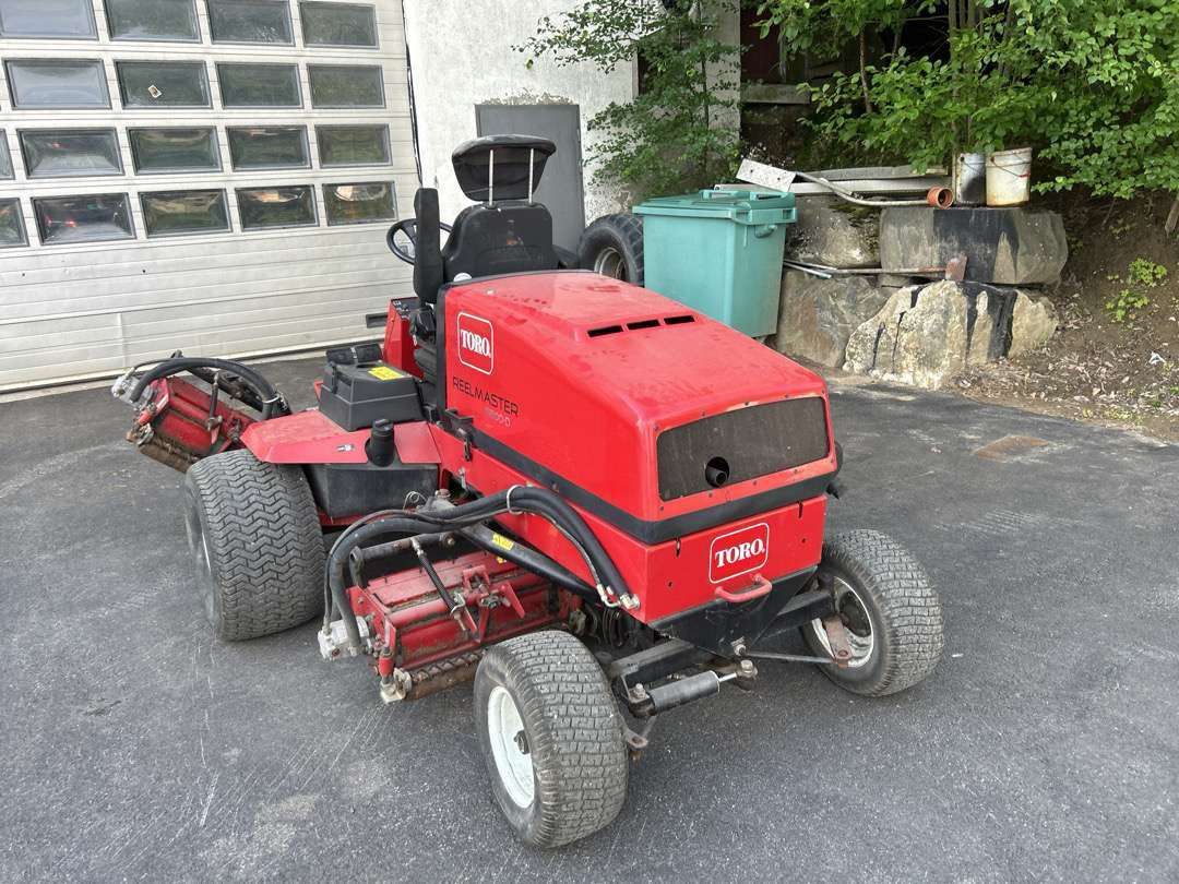 2006 sittegressklipper til golfbane - Garden mower: picture 4 2006 sittegressklipper til golfbane - Garden mower: picture 4