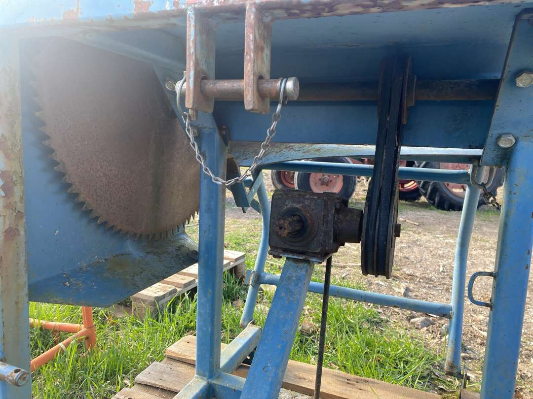 Vedsag til traktor - Workshop equipment: picture 4 Vedsag til traktor - Workshop equipment: picture 4