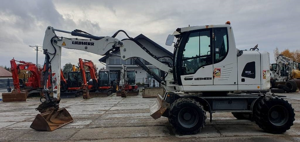 Liebherr A 912 Litronic - Wheel excavator: picture 2 Liebherr A 912 Litronic - Wheel excavator: picture 2